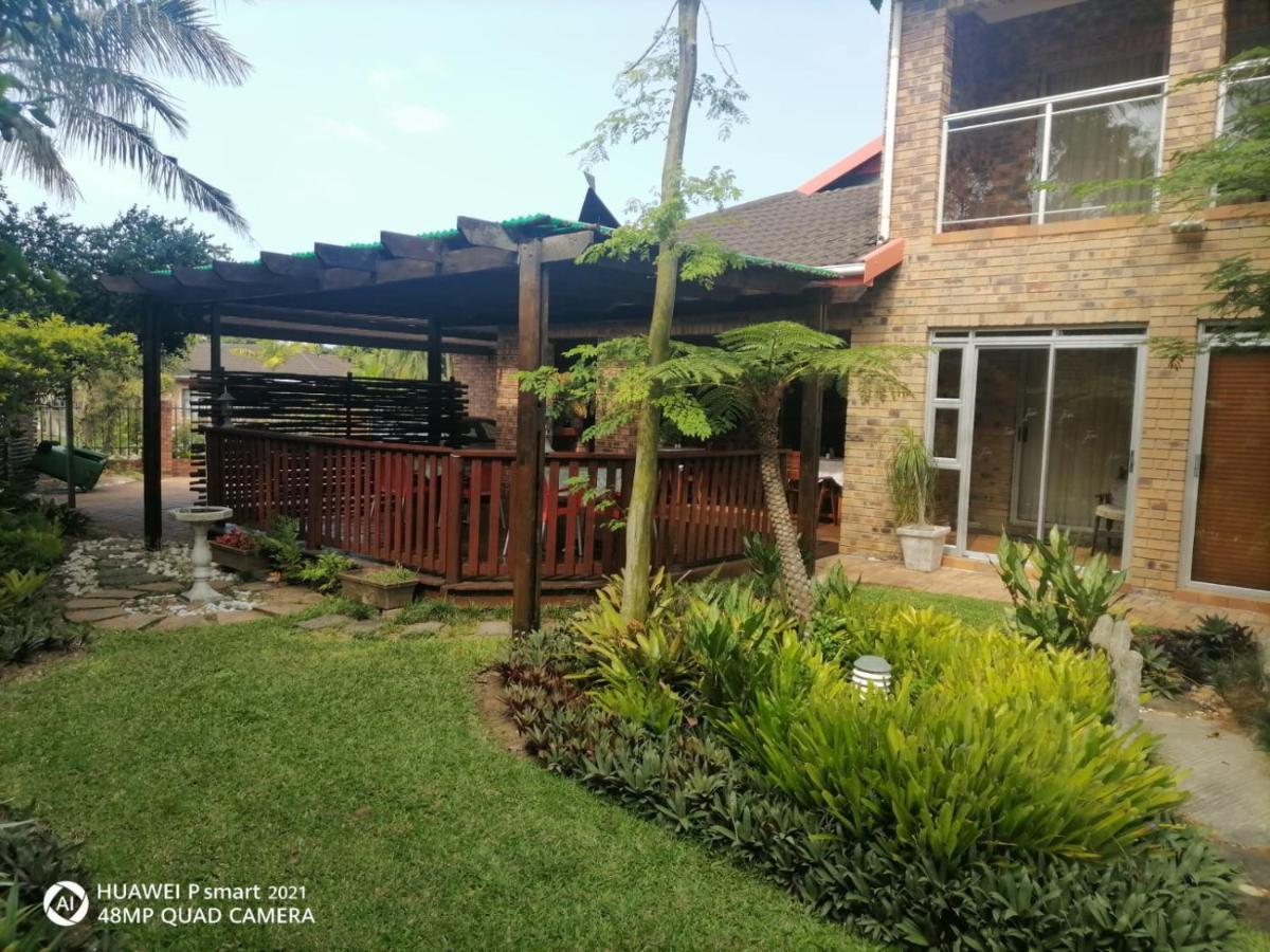 Duneside Guest House Richards Bay Eksteriør bilde